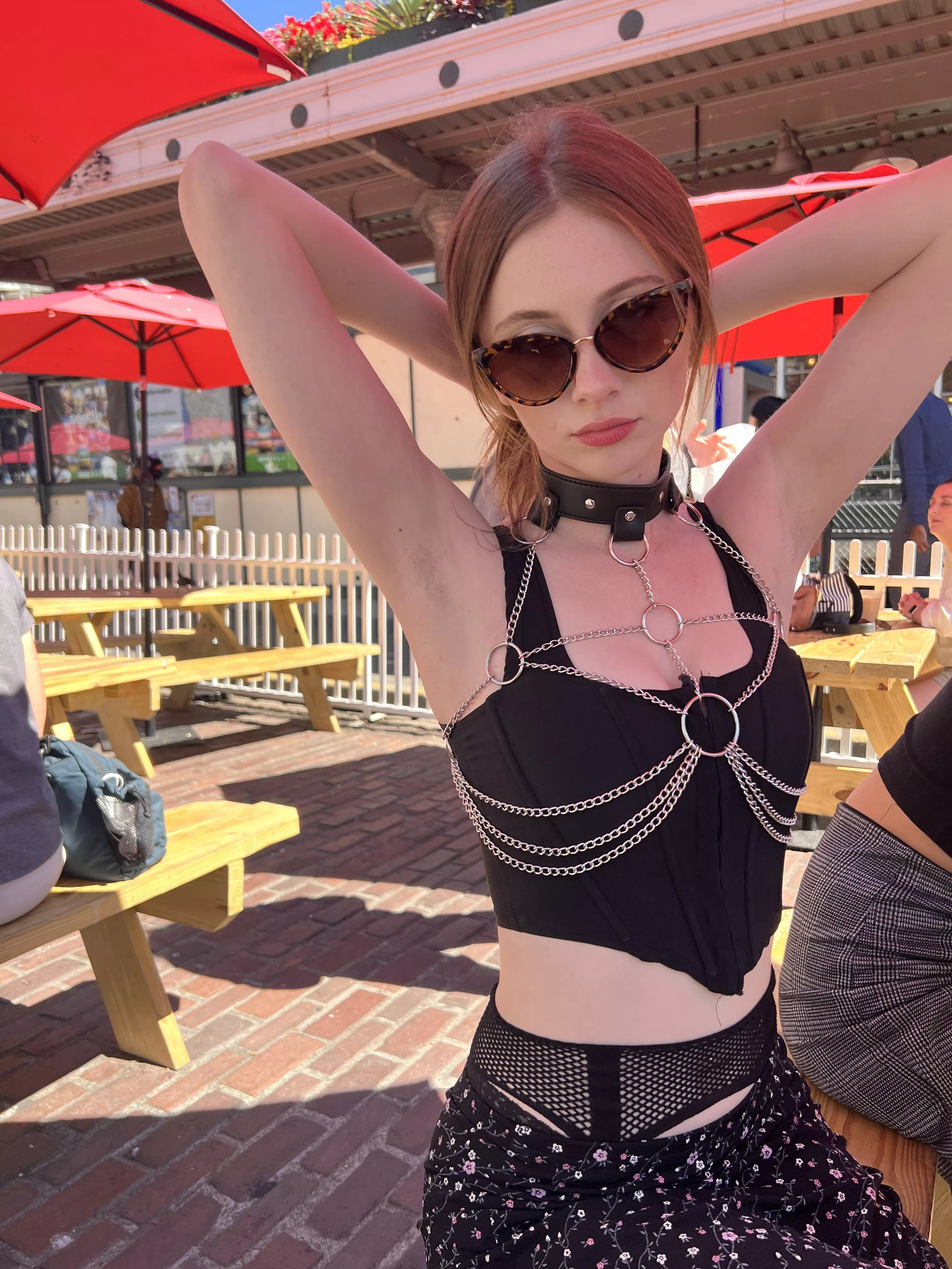 First time posting here !! Do my armpits make the cut ? 🥰