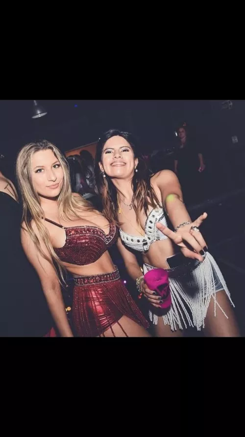 18 years 🤩😍 poor girl, ugly and being humillated by huge melons