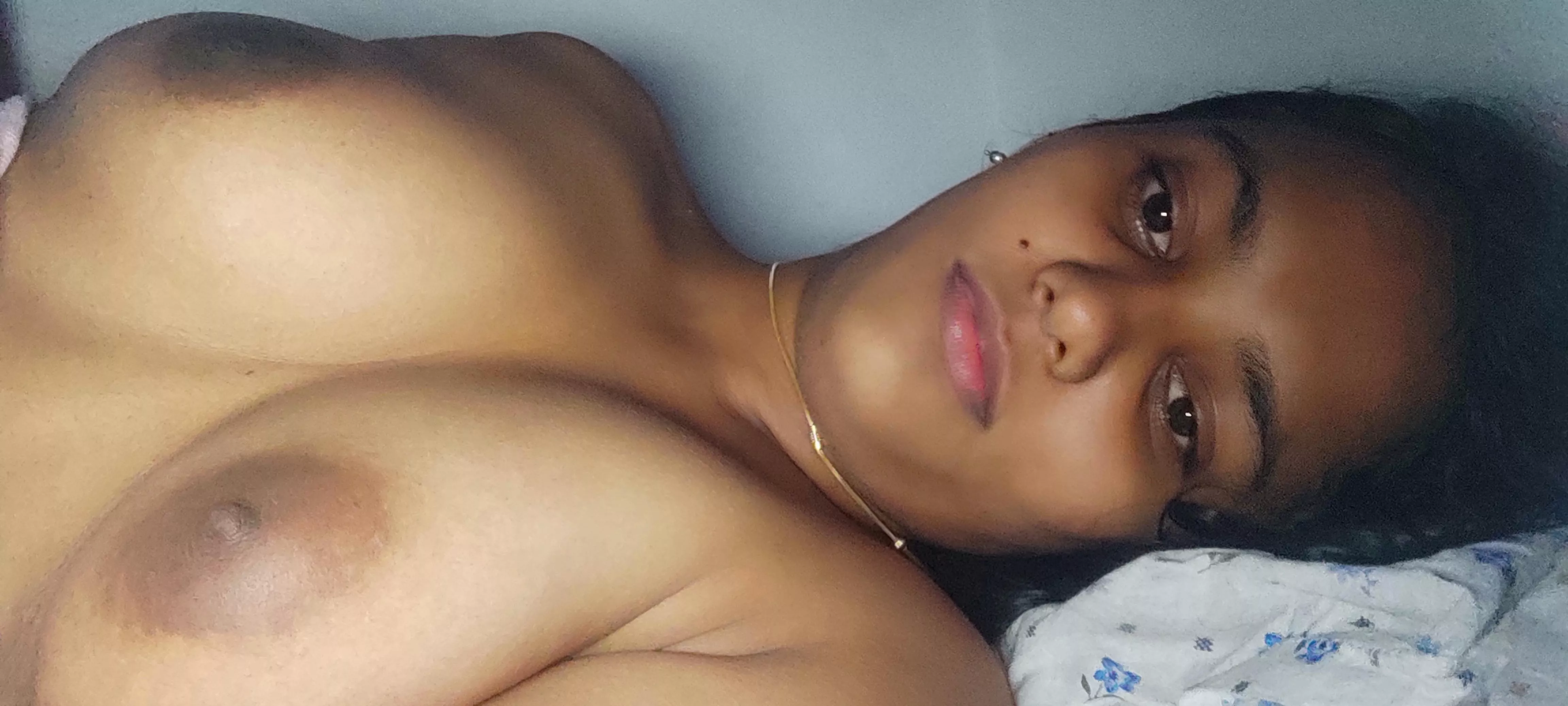 In bed with my puppies out now 😉 (f)