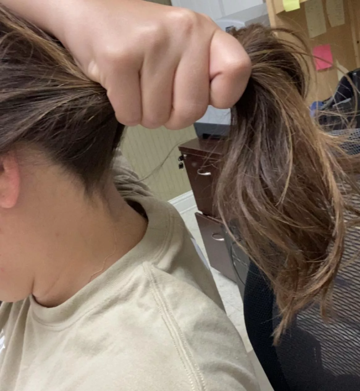 Pulling my own hair at work isn’t nearly as fun. Grab me by my hair and let my mouth get busy doing what your hand already was 😉