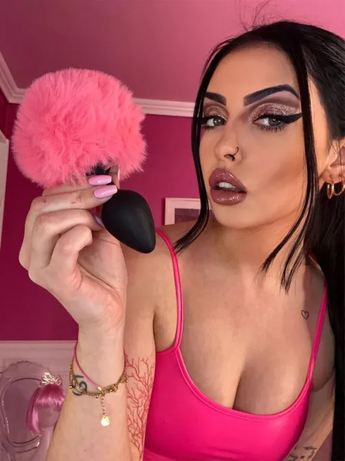 You’re going to look nice and pretty in your pink lips while you take this thick pink cock… just like a real girl ~