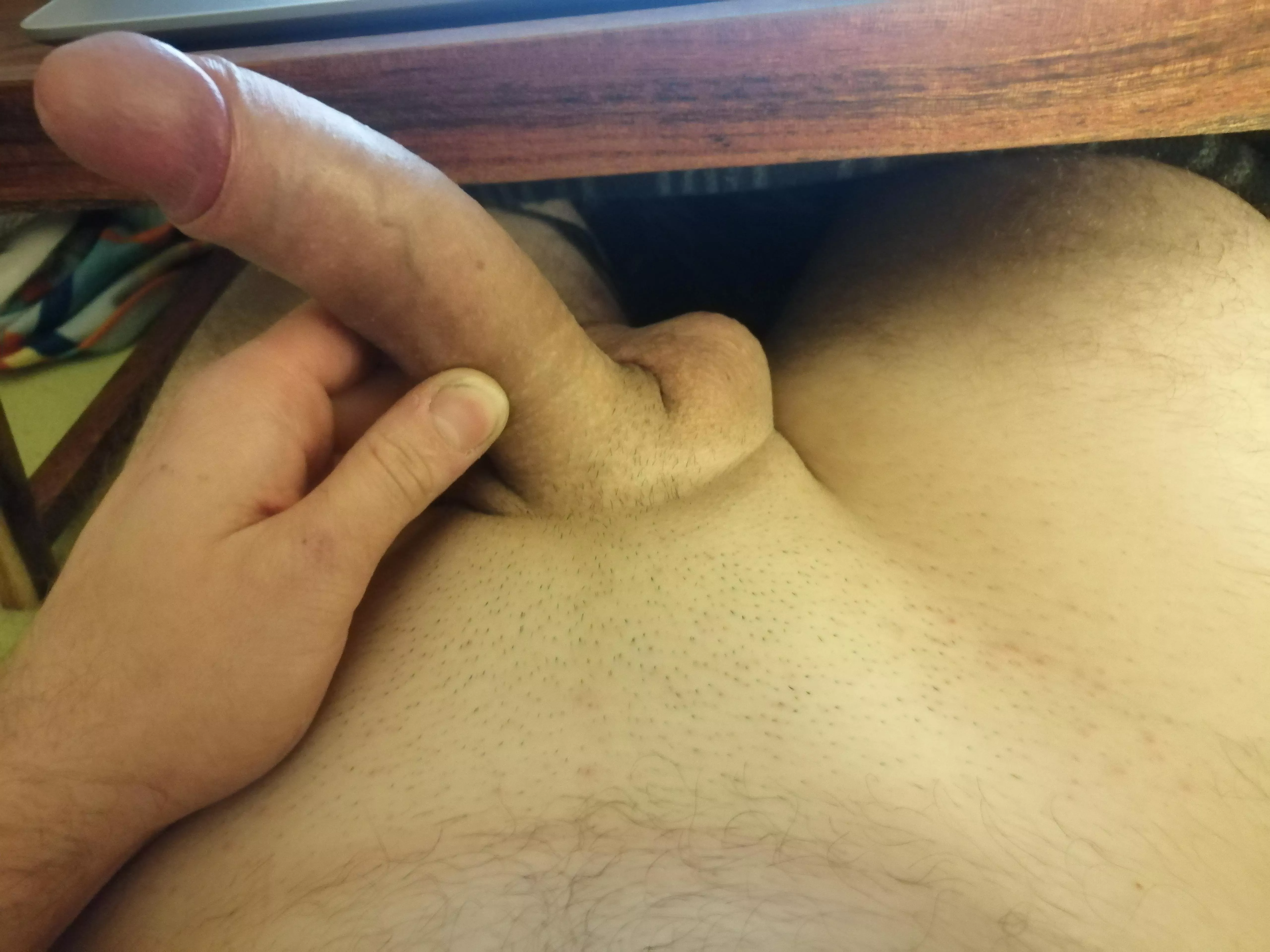 any girl to help me?? 😏🙈🙈