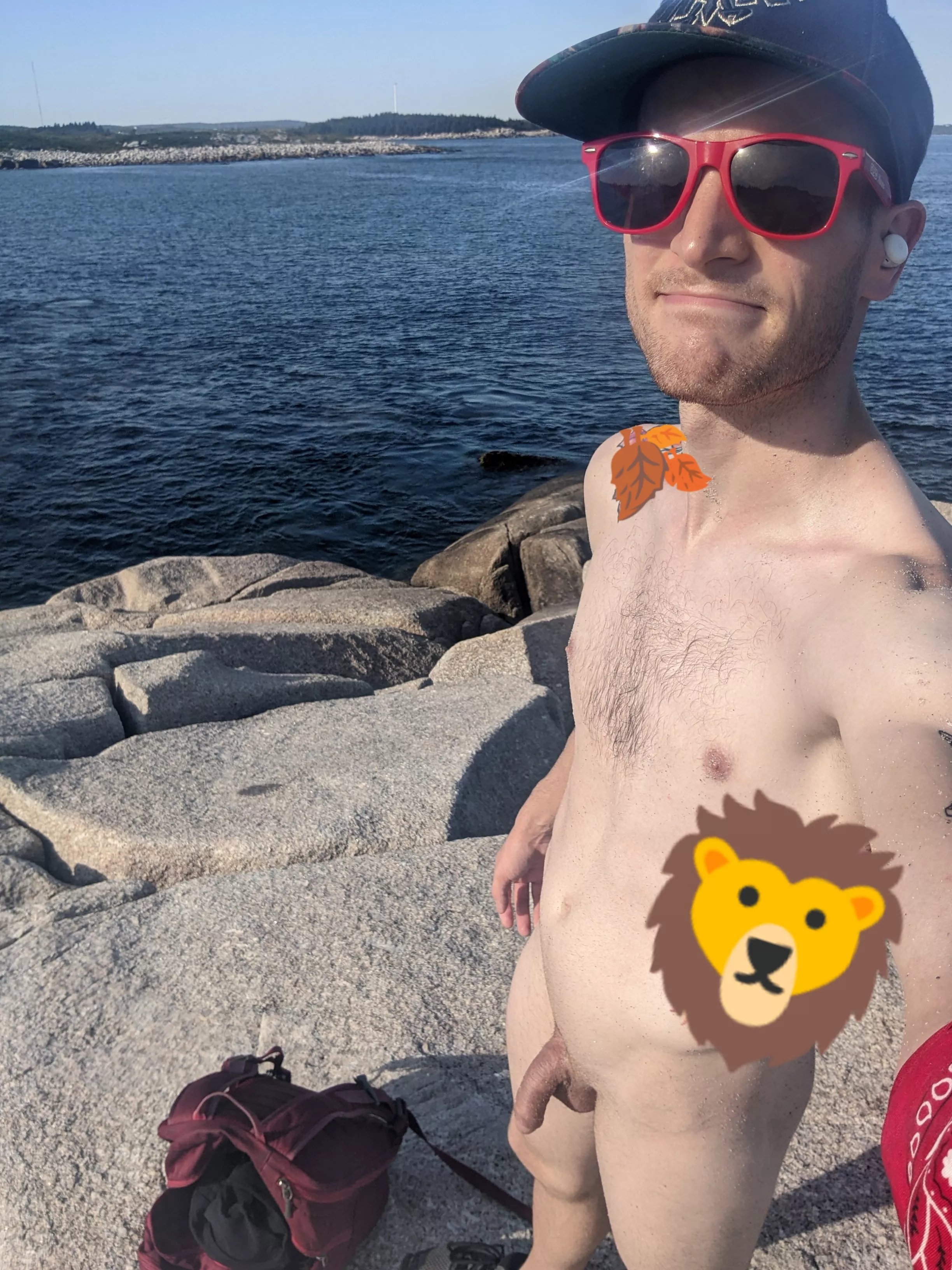 feelin' like king of the world 👑