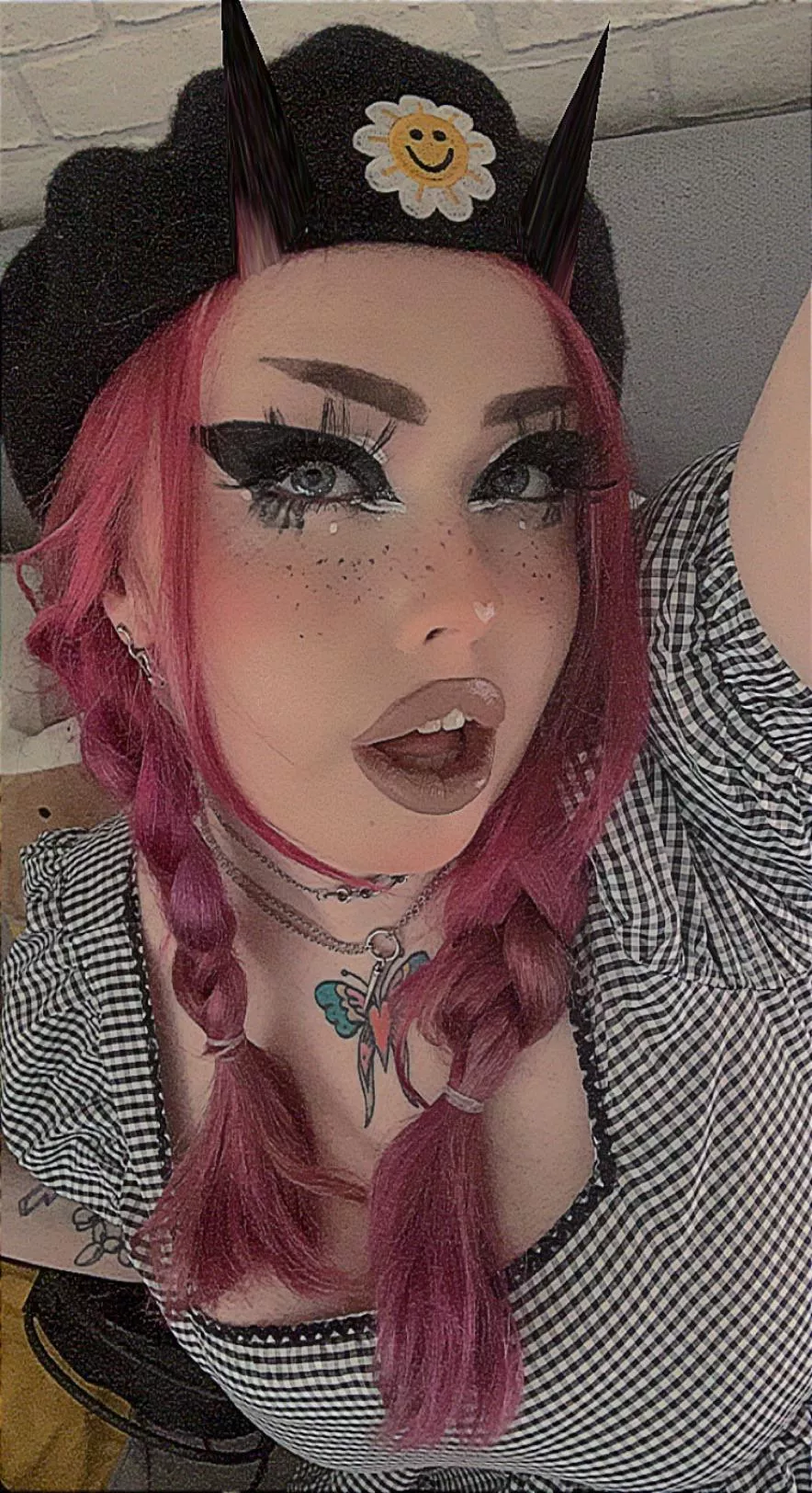 got the signature look out today 🥰🥰