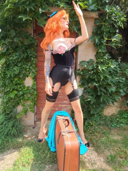 I had to move out, I hope someone have free couch for me 🤭