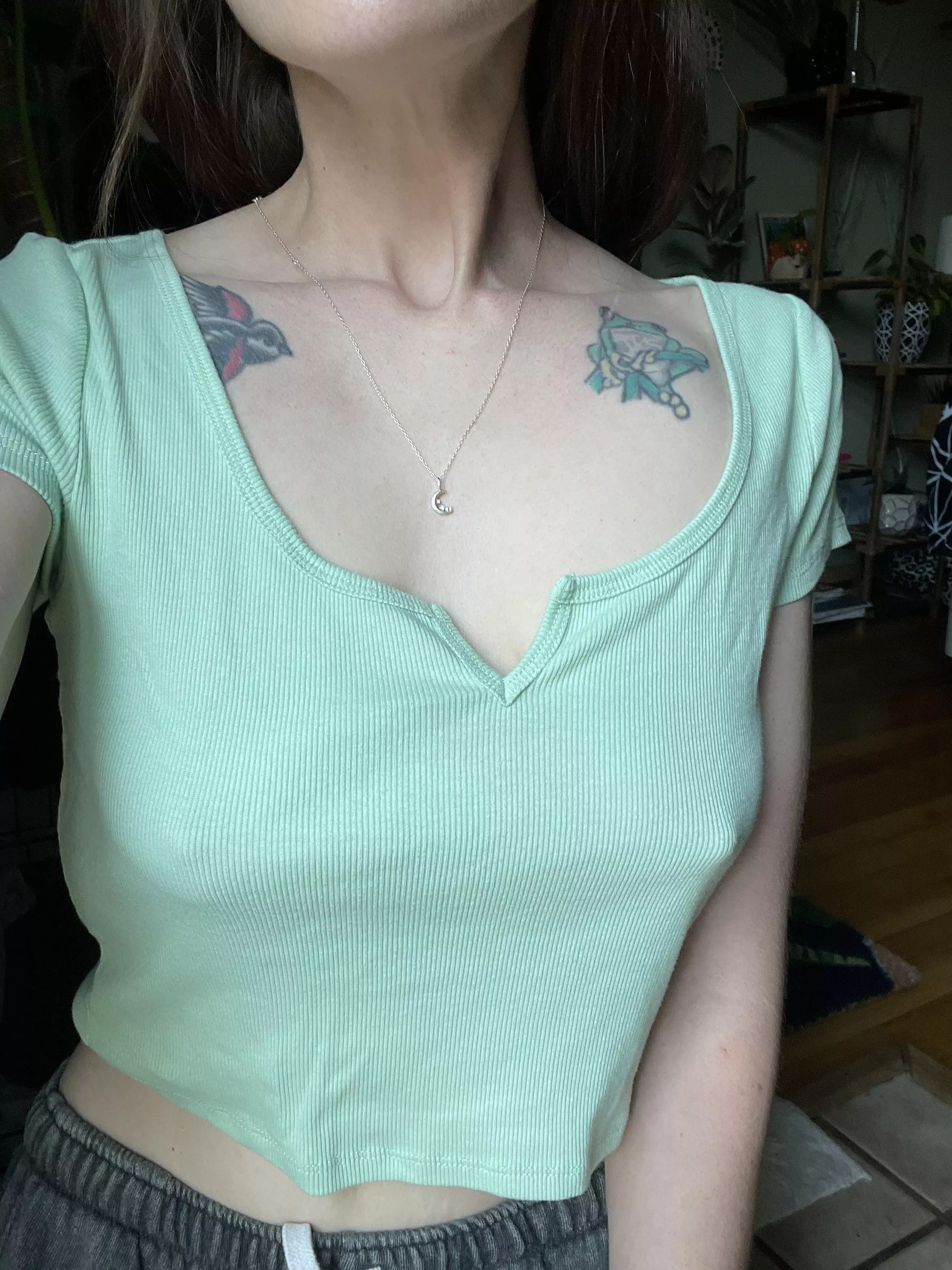 I thought it was a cute outfit [f] 🤭