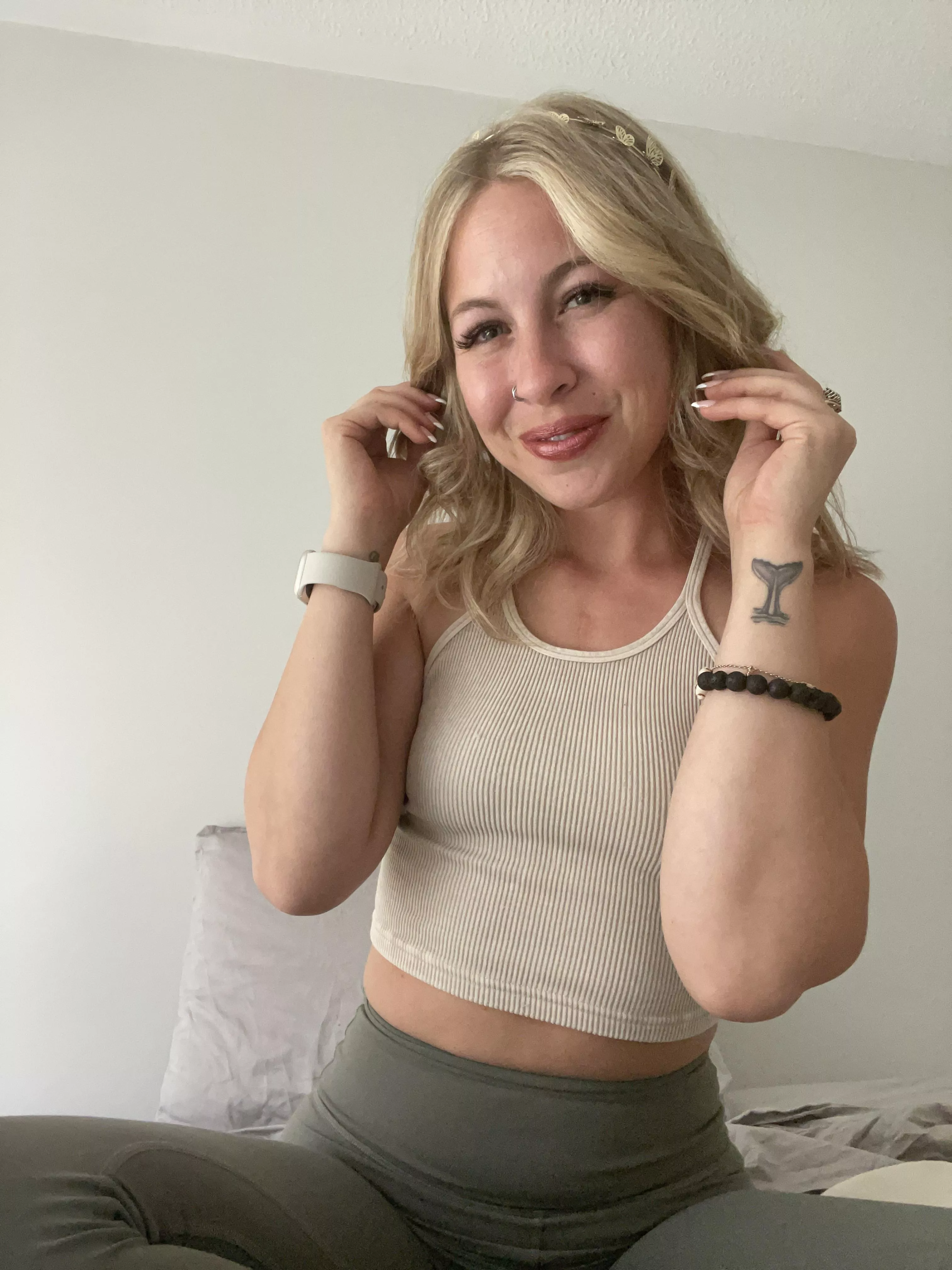 I’m back from my island camping trip, civilization has service fully loaded. Cum say hi @ashleyaddisonn__