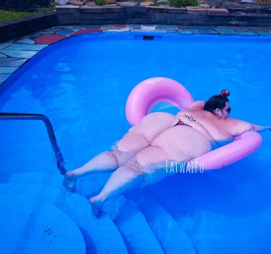 Jack and rose both would have been safe if my ass was the door