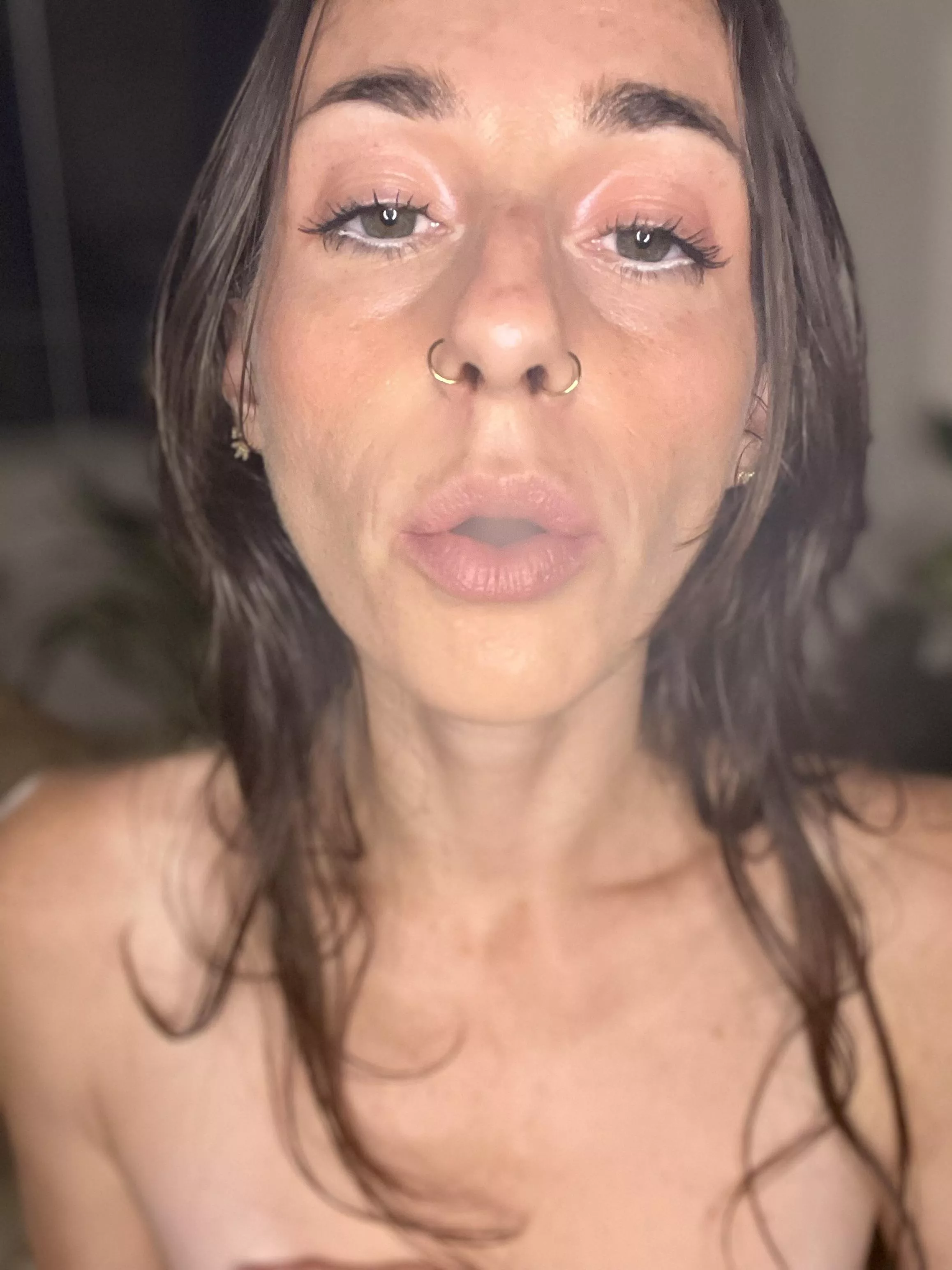 Let me smoke you out 😶‍🌫️😶‍🌫️