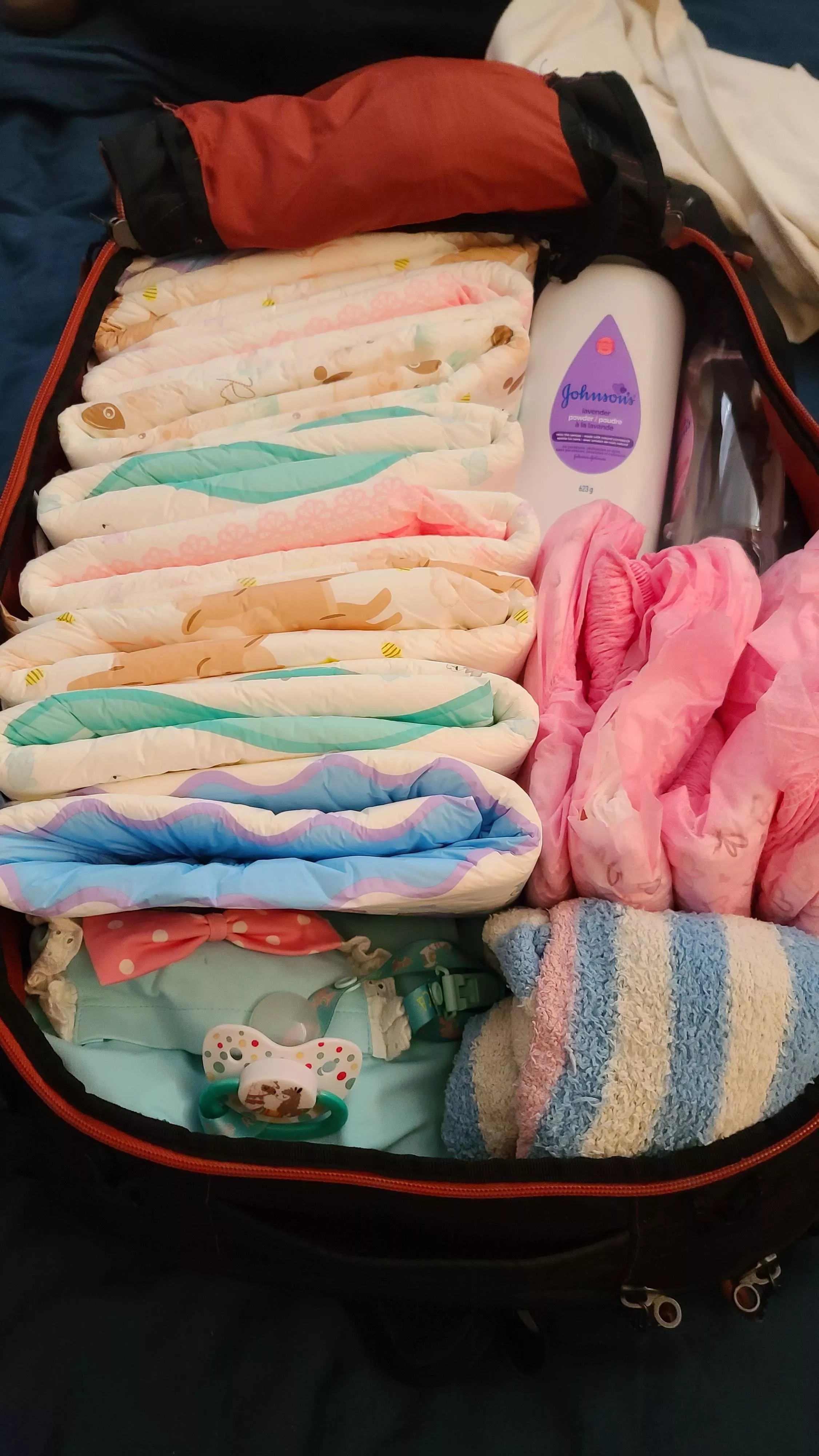 Pretty proud of my packing job for my solo road trip the next few days!