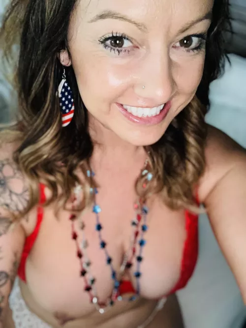 Sexy lil mama ✨36F