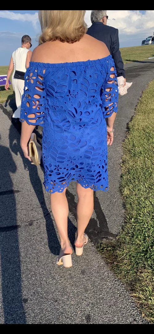 Trade or younger guy tell me what you would do to my 49 year old wife. Snap/tele restaurantguy49