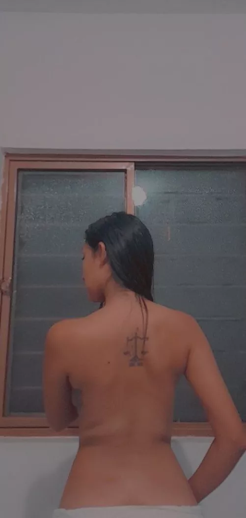 21 years old 💙OF/6.99$🍒connected all day💦Personalized photos and vids💙link OF in comments