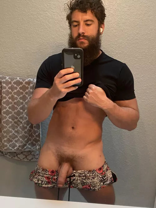 (28) how’s it hangin’?😉