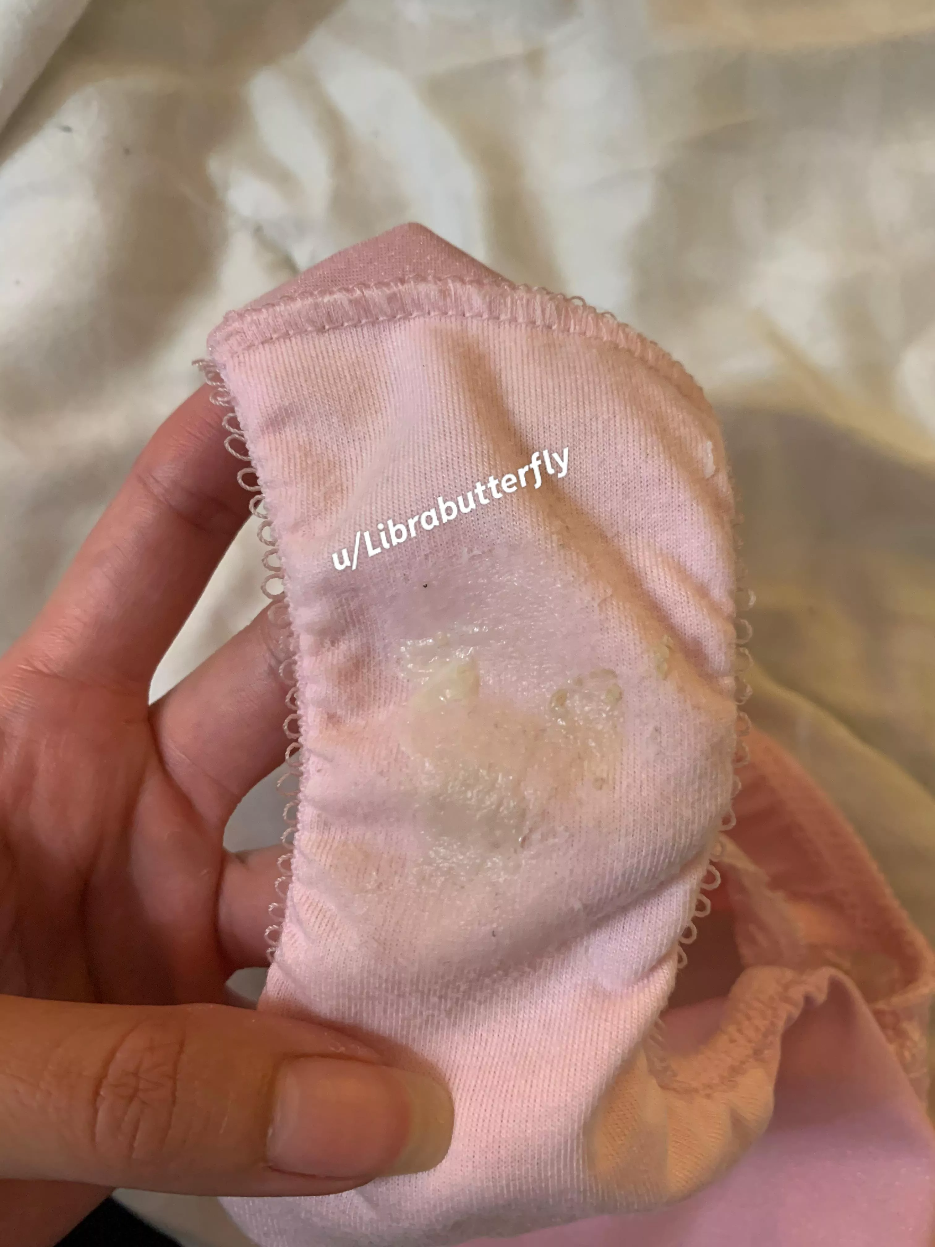 Delicious 😋 please lick them clean 💦