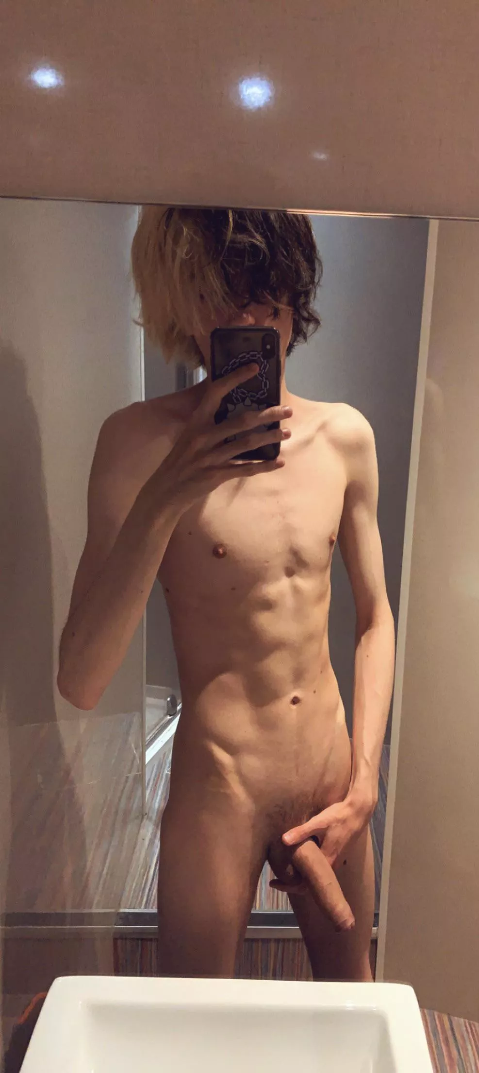 first time taking nudes in my new house!! 😇 please move in with me 🥺