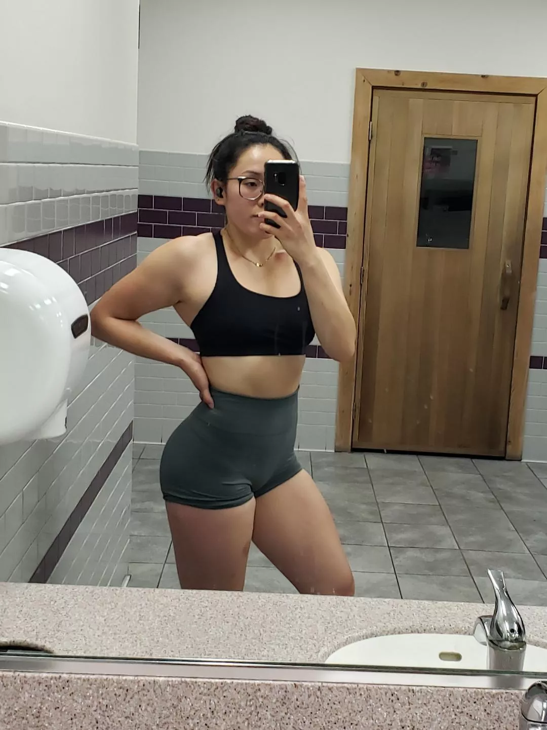 sooo I'm trying to become a gym baddie but it's so hard