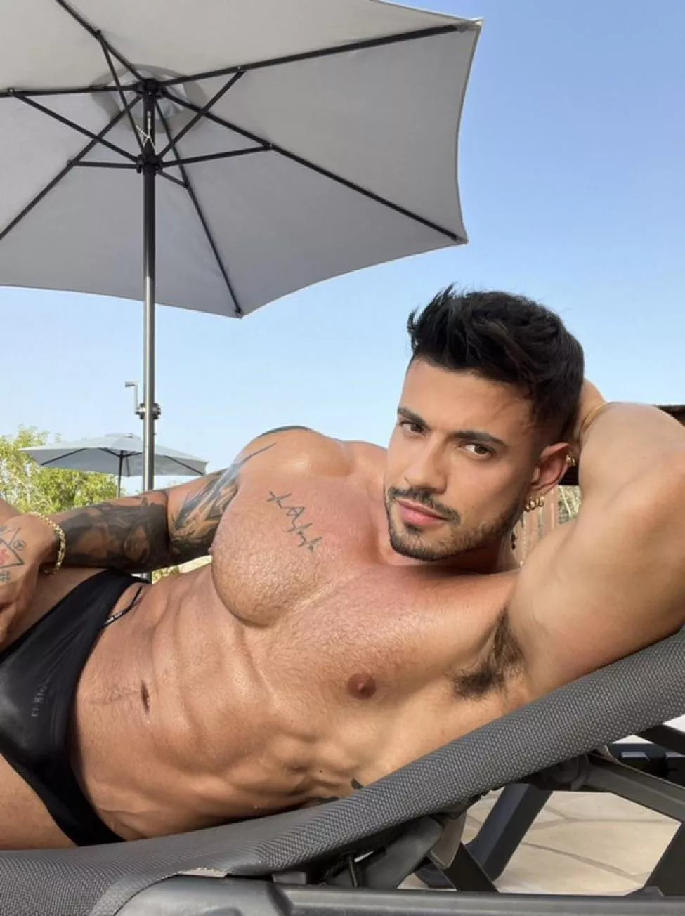 They’re so big! - Alejo Ospina