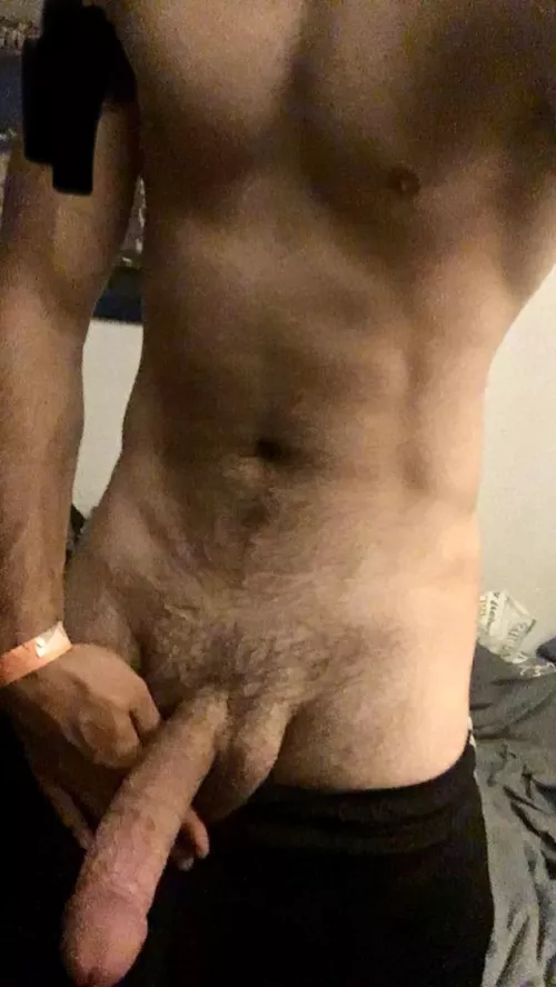 Do you want to rub my abs and suck my cock ?