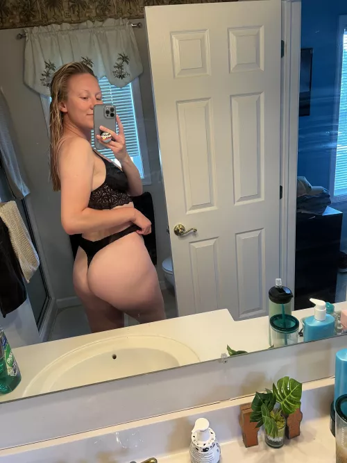 Fresh out of the shower 😶‍🌫️