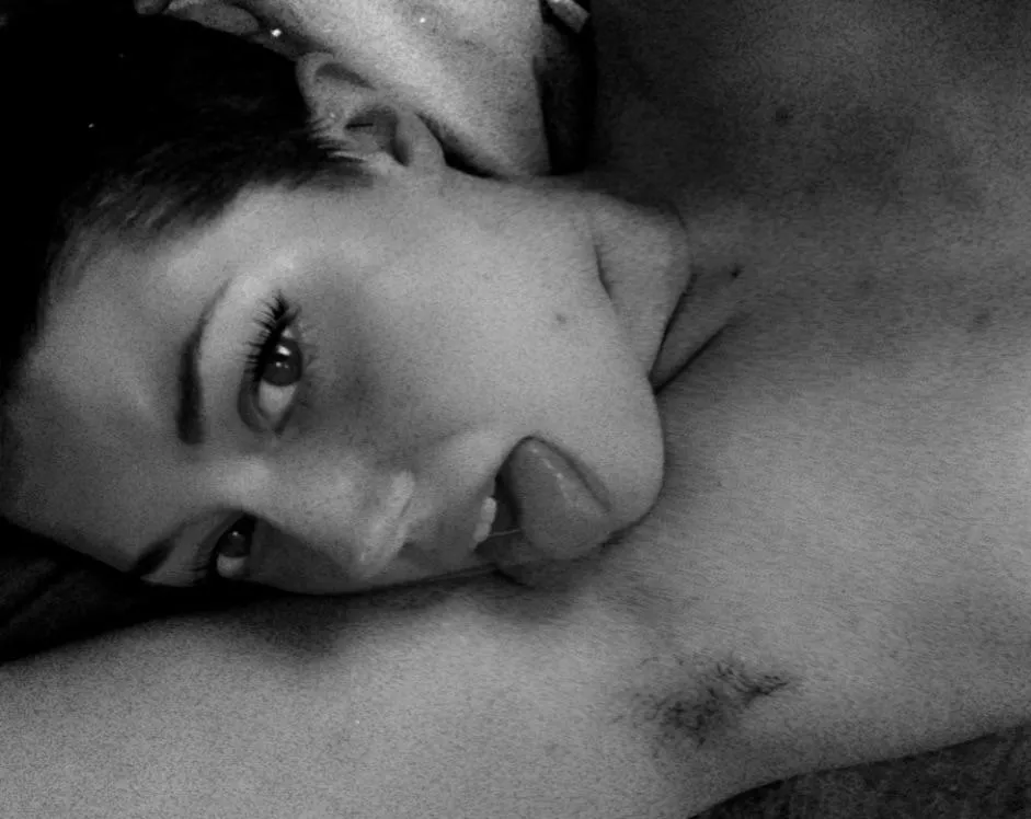 Furry pit Friday’s is my Favorite day of the week !!! 🥰🥰😘💋💕