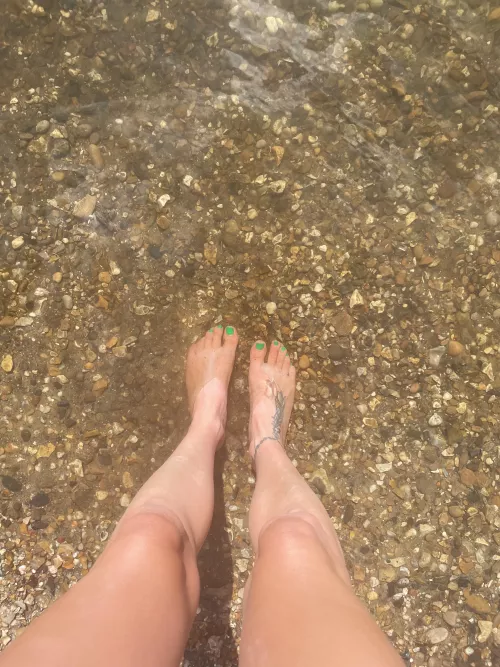 Getting my feet wet…. [f]