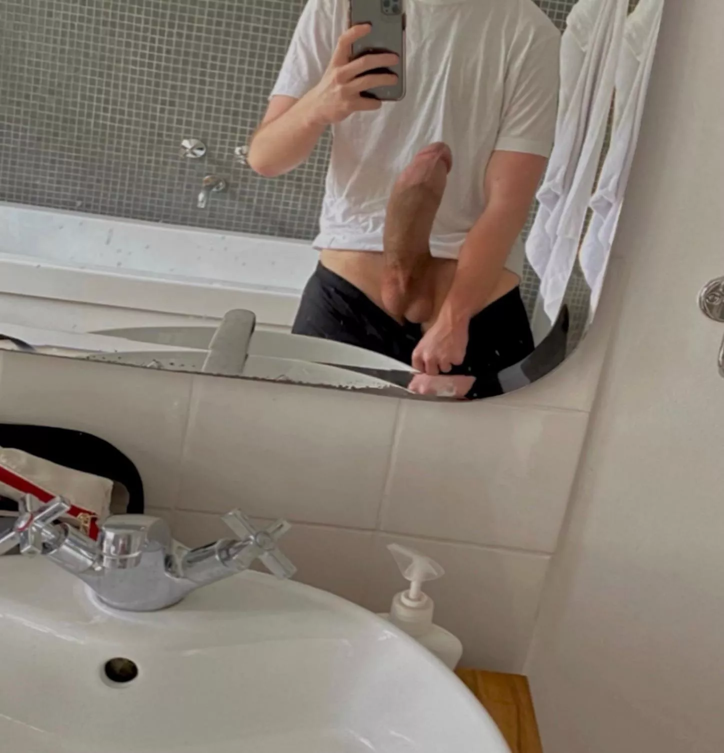 i just want to put my dick on your face while my balls are in your mouth