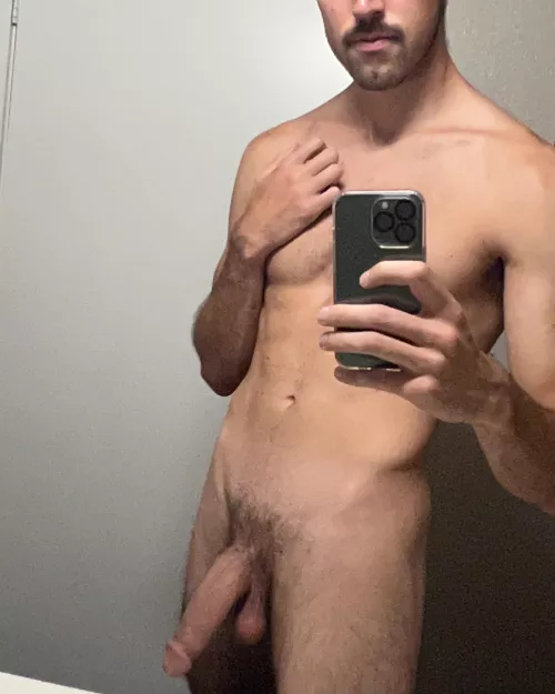 Kinda drunk. Hope you could imagine having some fun with me :D