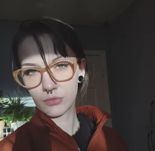 love that I shared something sfw and you silly gooses still found/purchased my spicy content 🥰 didn't think my masc self would get so much love