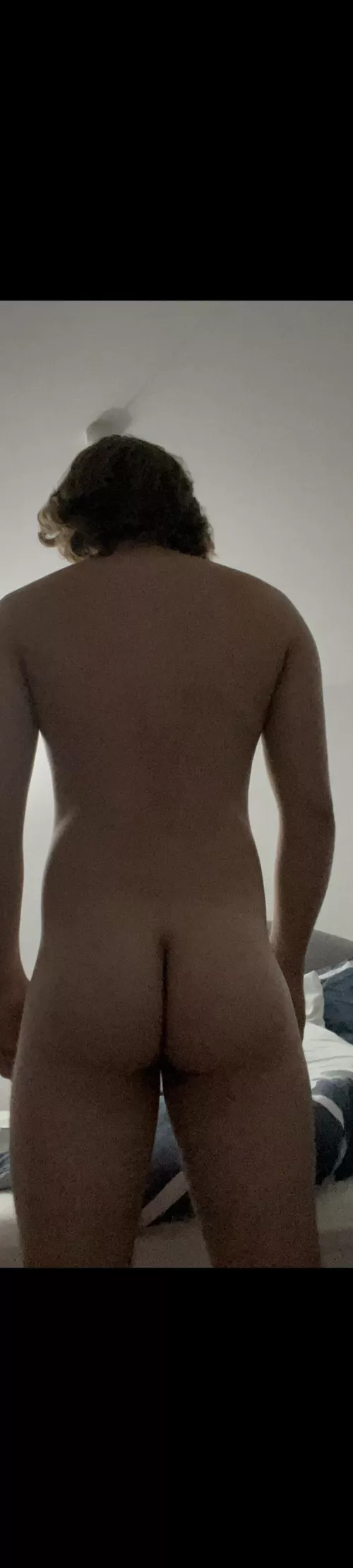 My str8 friend sent me this as a joke what do you think of him ?