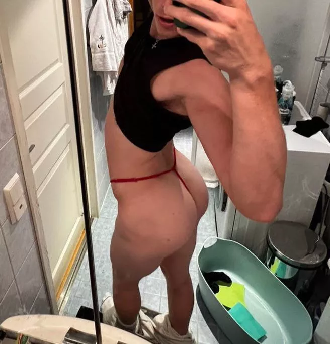 Should I stay a sissy?🥵