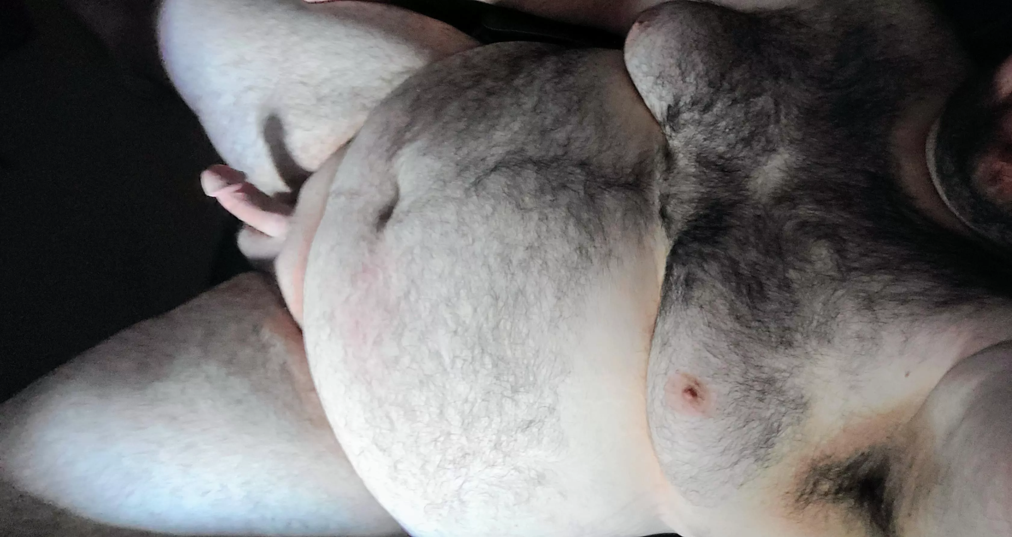 Wanna come cuddle? 😉