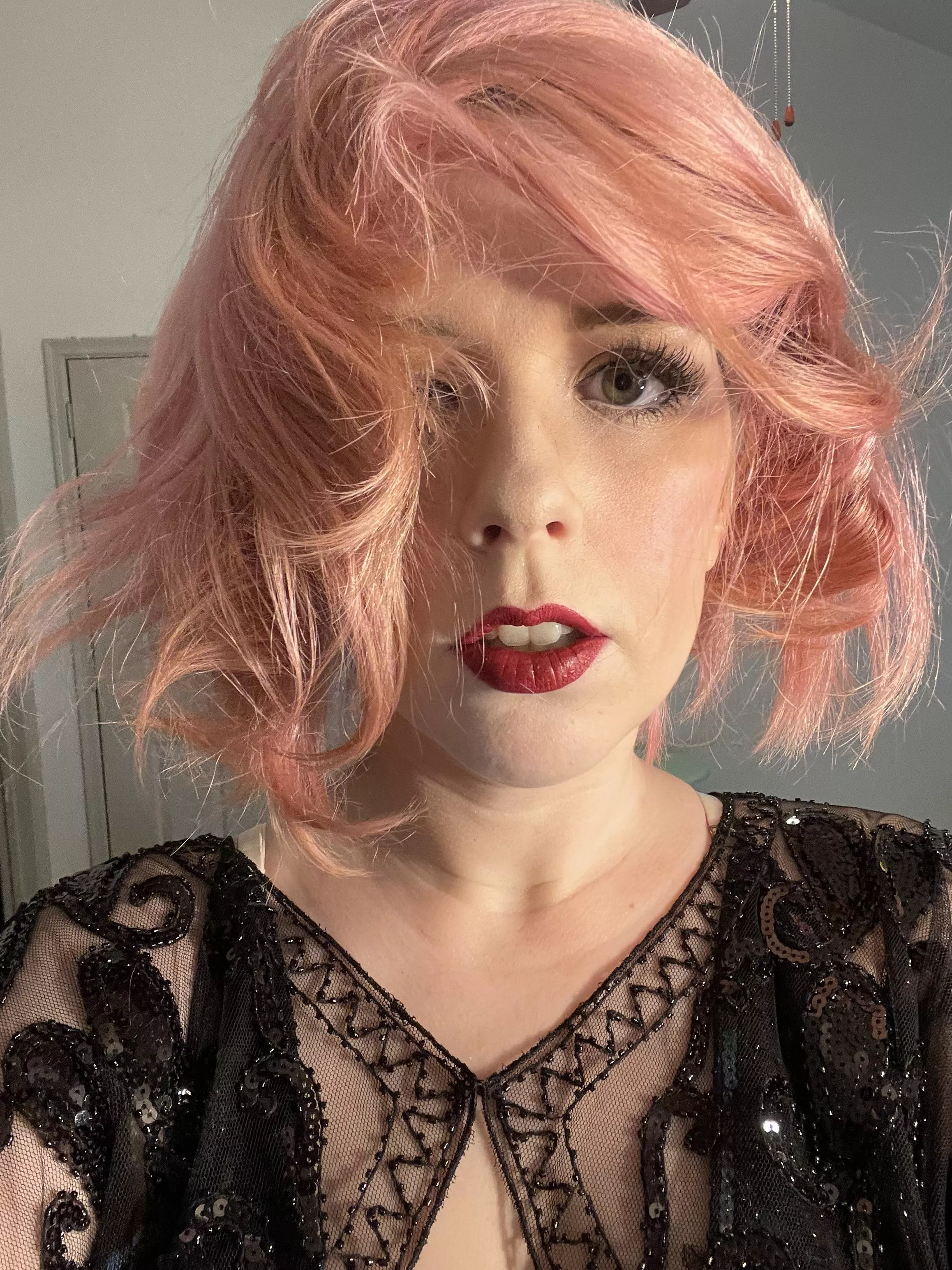 Who do I remind you of? I always wished I looked like Annie Clark 🙈