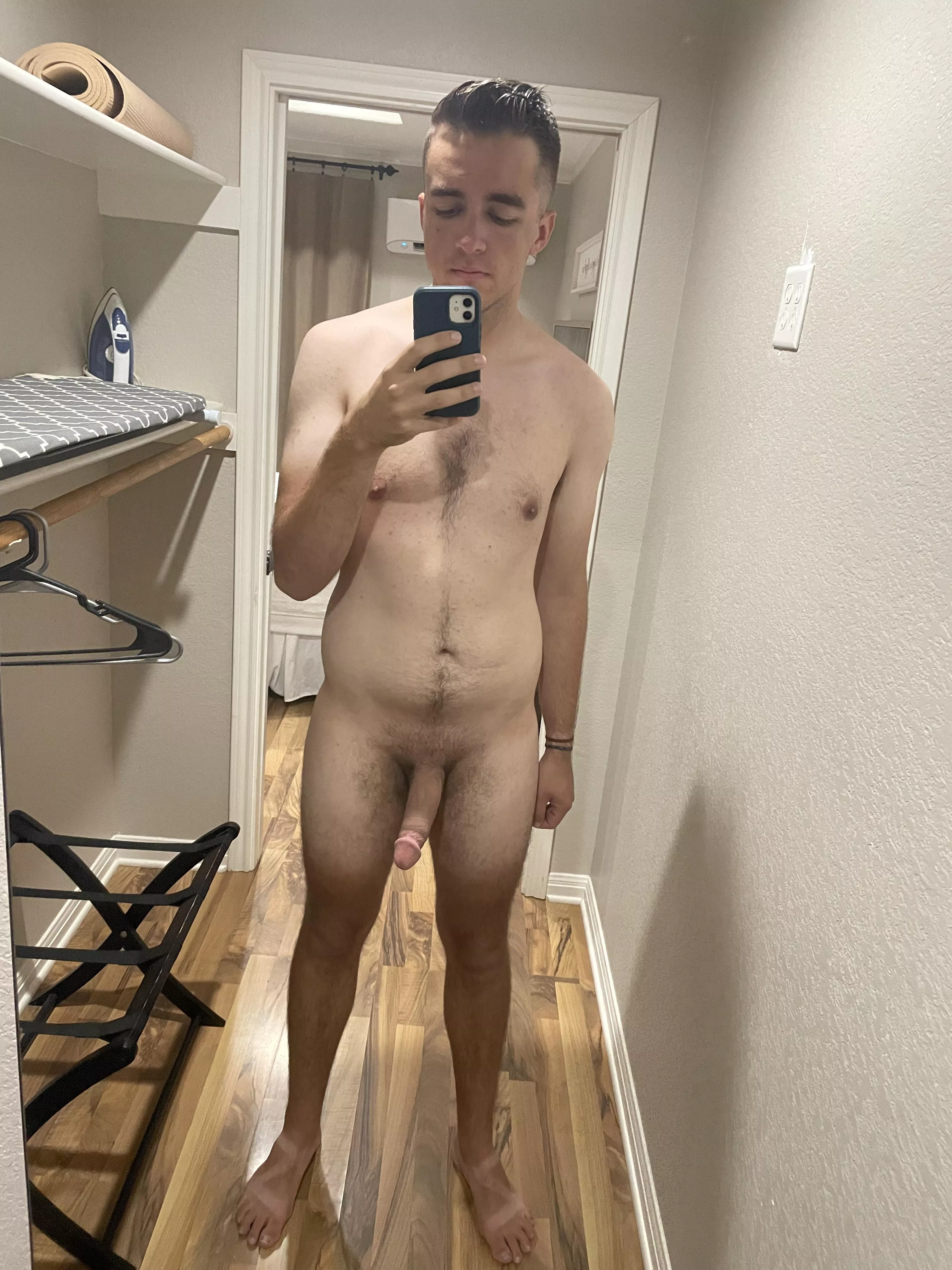 22yo (m). I’ve never been on a date before. Plz be brutally honest