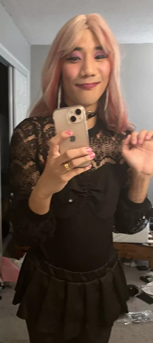 Am I pretty? 🥺💖