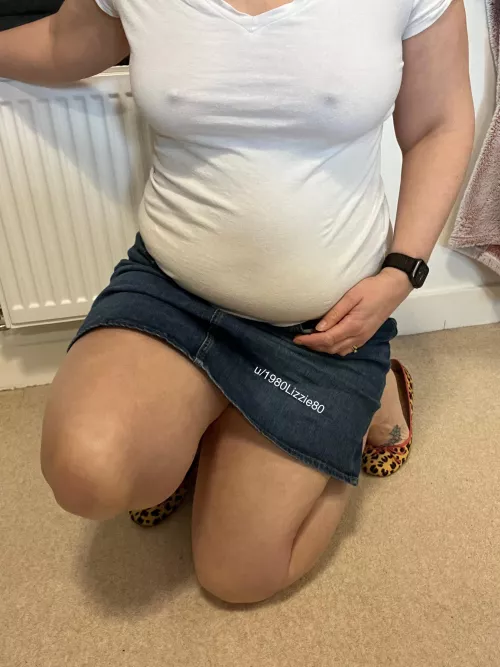 Do you like my top or should I were a bra?