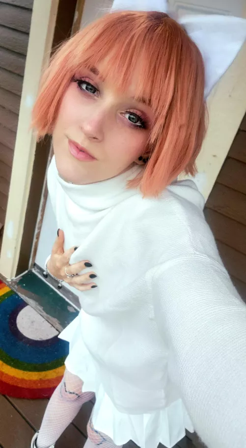 flat chest + sweater is my favorite ♡