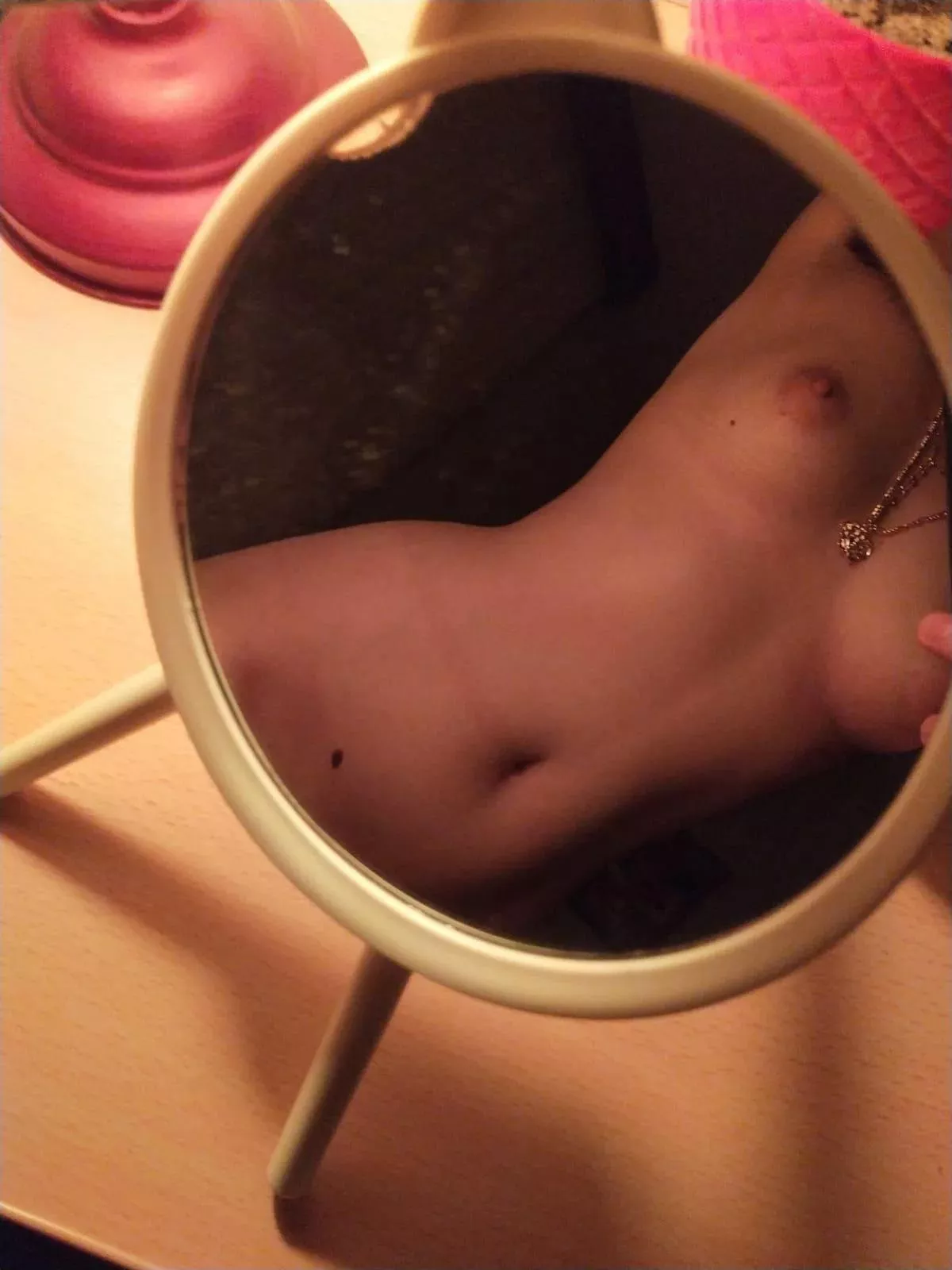 ik its not good to post noods online but i like the attention alot 😅