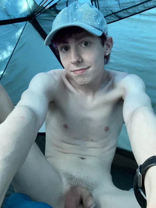 One more camping pic… last one I promise 😘