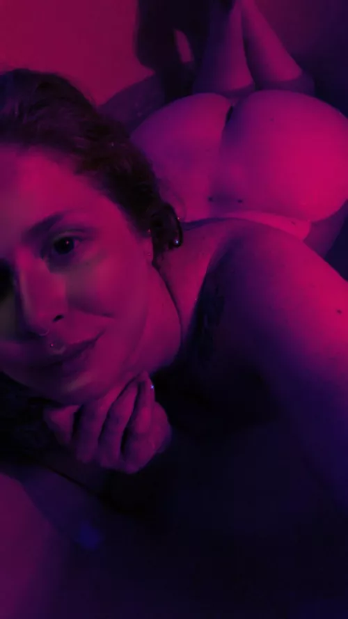 See my little dimples? ☺️