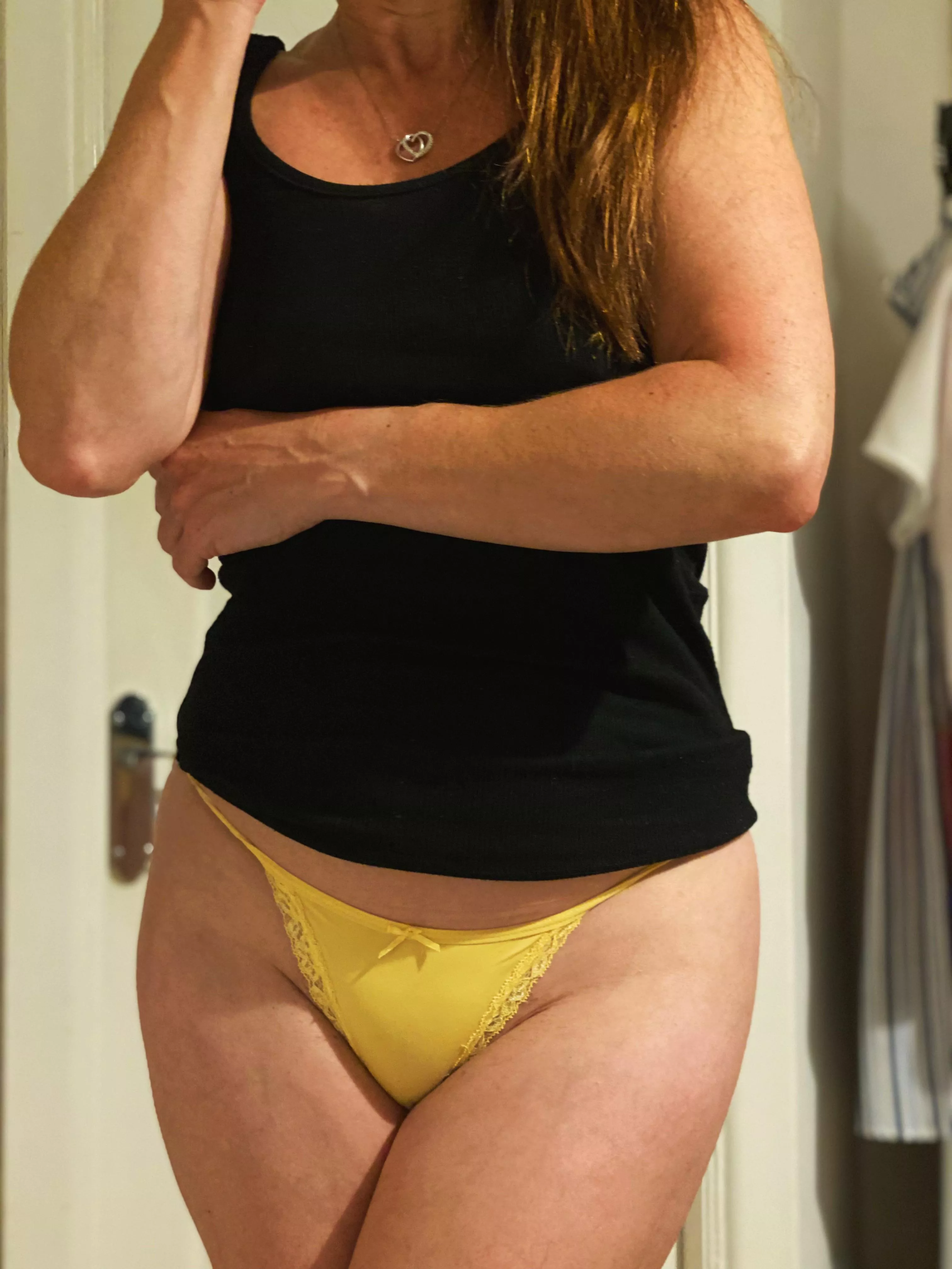 Sexy Milf thong [f] ☘️💋