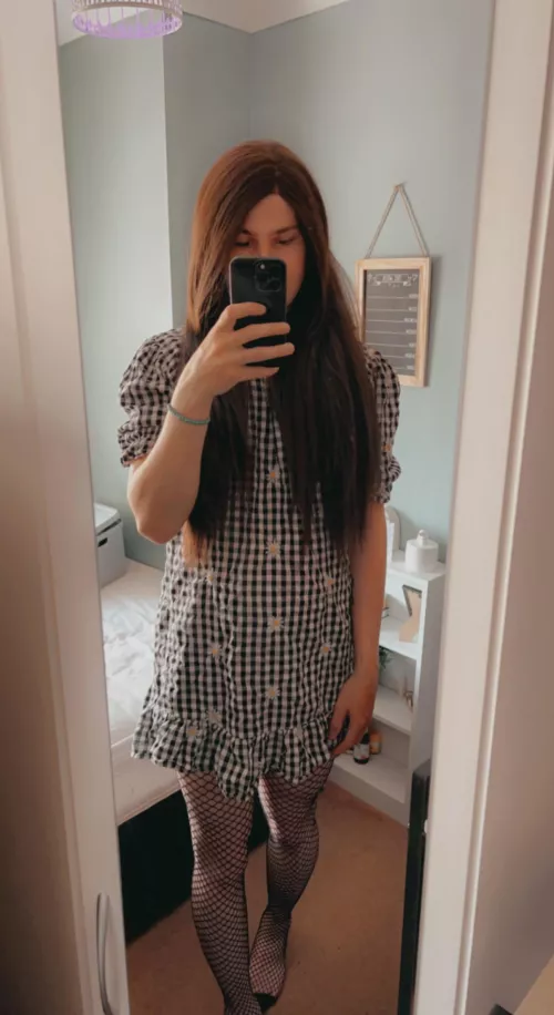 Sunny weekend vibes 🌼