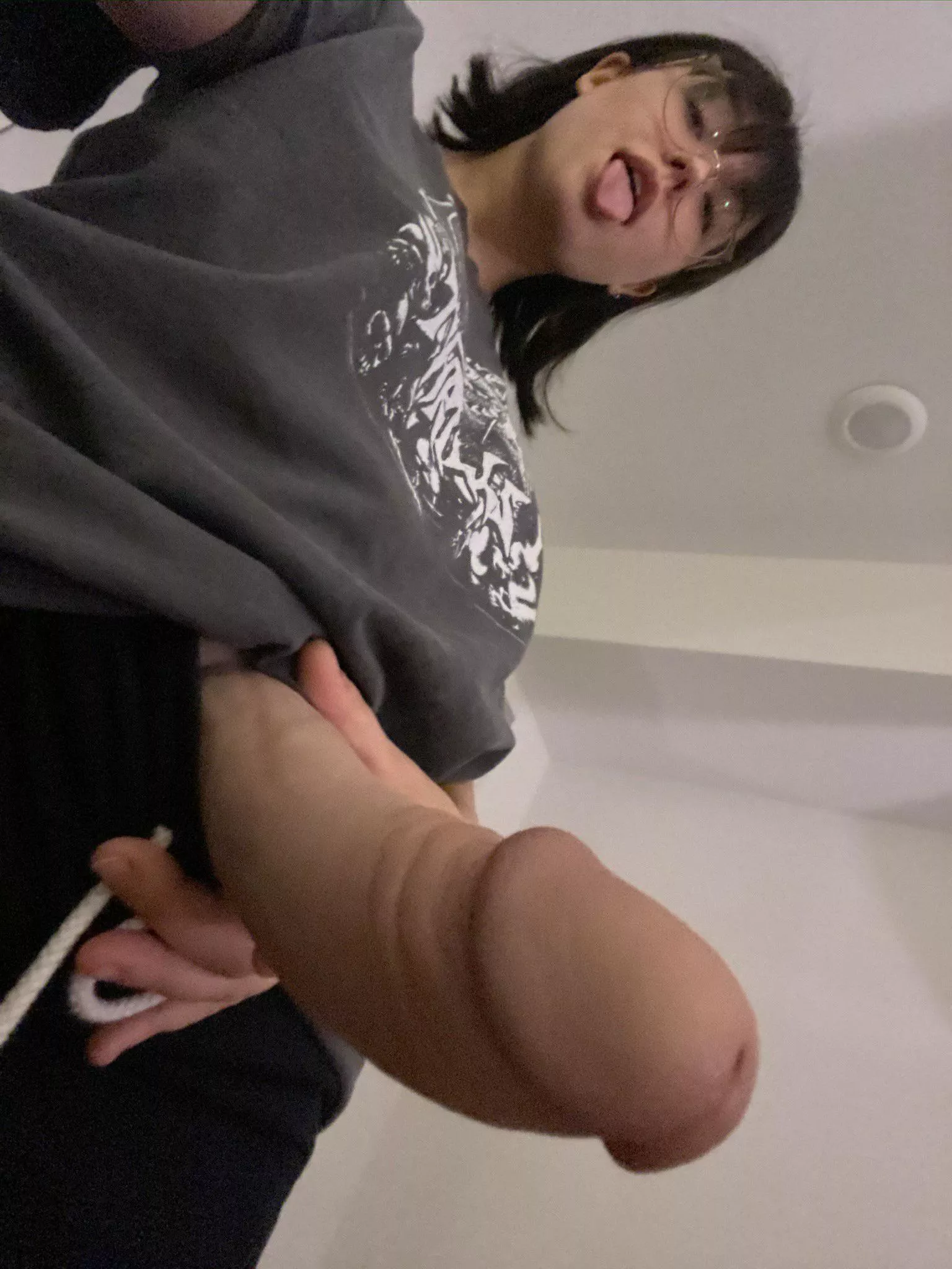 Any submissive sissy chastity slut want to get pegged and get humiliated with your submission to mommy just PM me! 😍🤤 klk:dominantella or snap:dominant_ella2