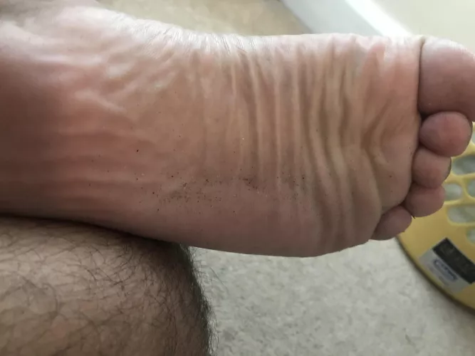 Been wearing my shoes and socks for almost 12 hours, need a foot rub so badly😭 pt.1