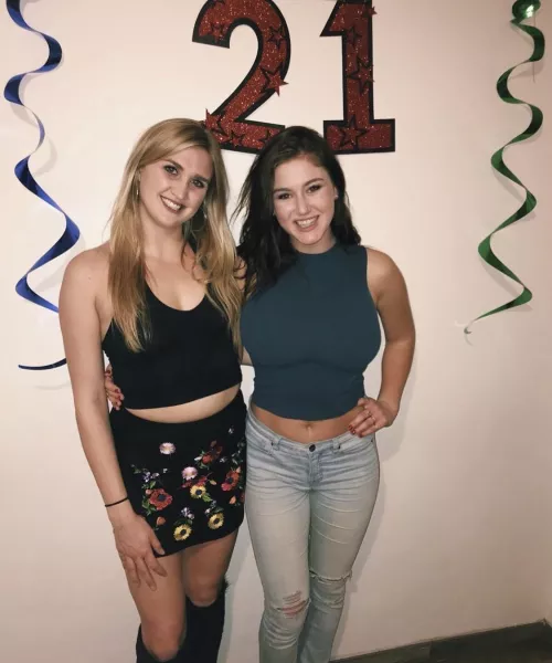 Blonde or Brunette? [2]