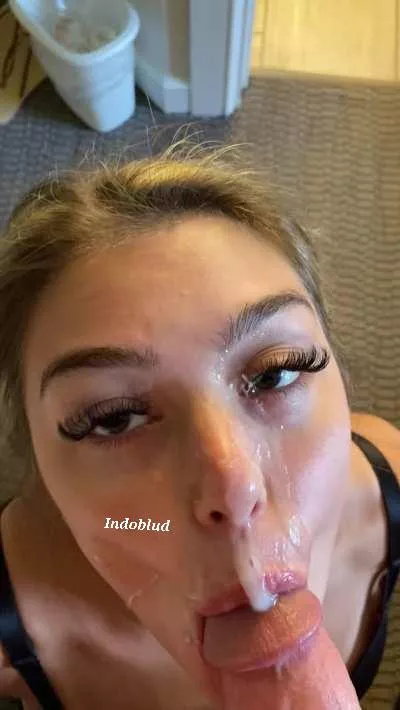 Cover my face and let me suck it dry 🥵