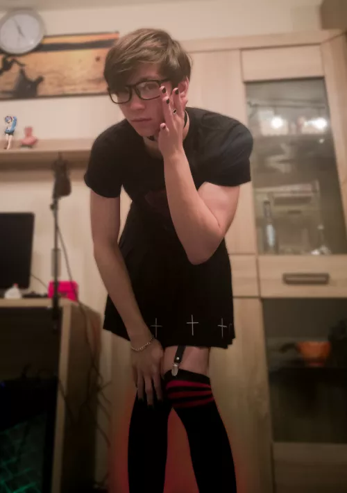 I found this pic of mine on my hard drive, I think I forgot to post it lol :3