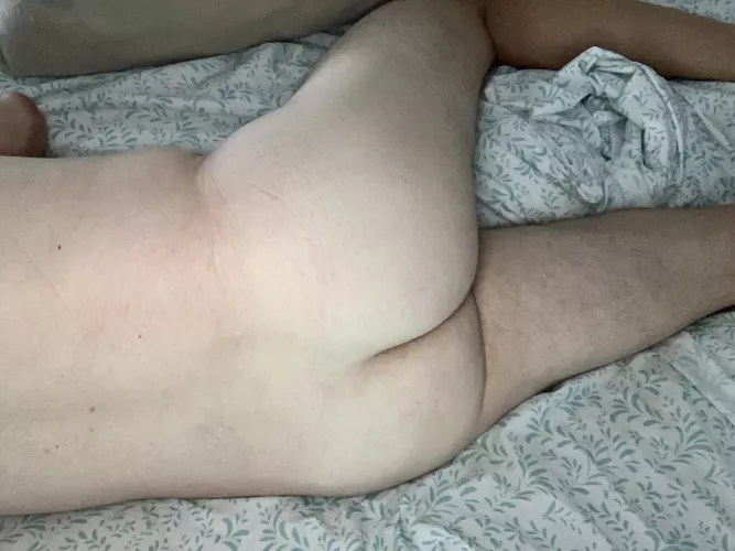 Let’s spend Sunday in bed