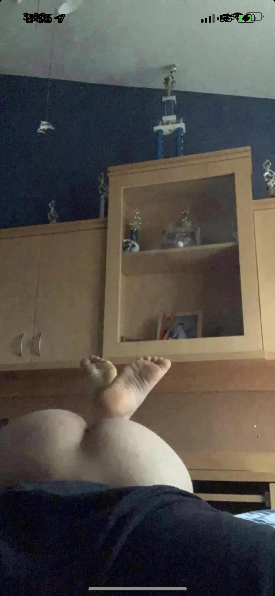 Big white booty in Greensboro. Fully bottom. Hmu down to meet