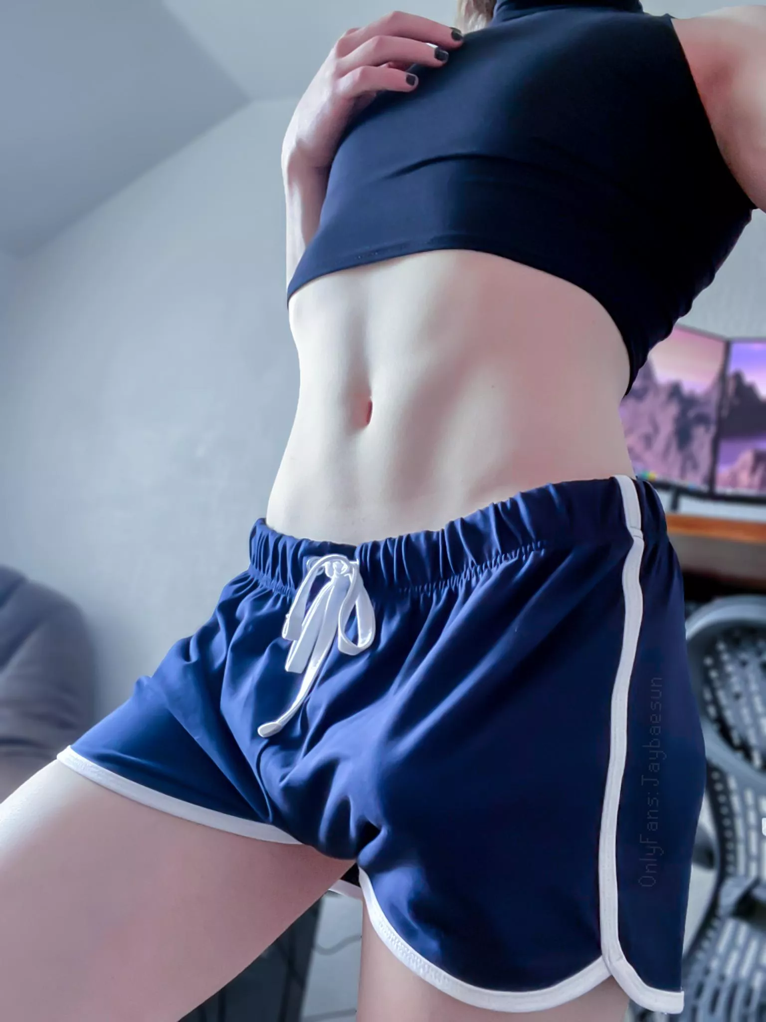 Damn who didn't re-rack this weight?